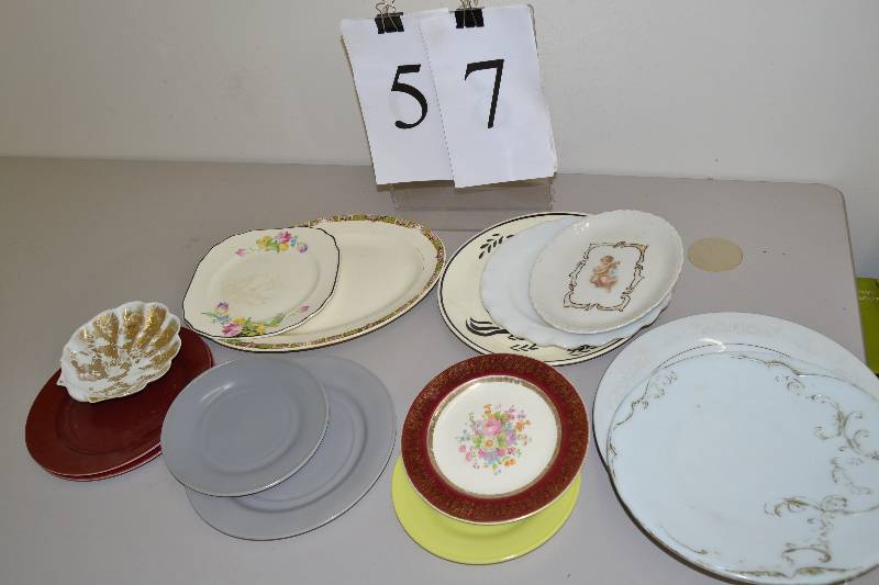 lot 57 image: collectible Misc.