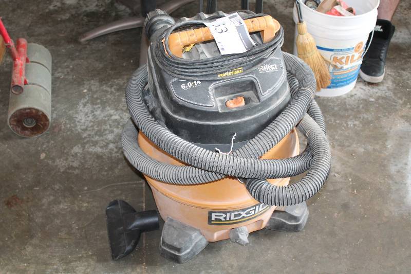lot 33 image: Ridgid Shop Vacuum Serial Number 04217 Model WD14500 120V11.0A60Hz.