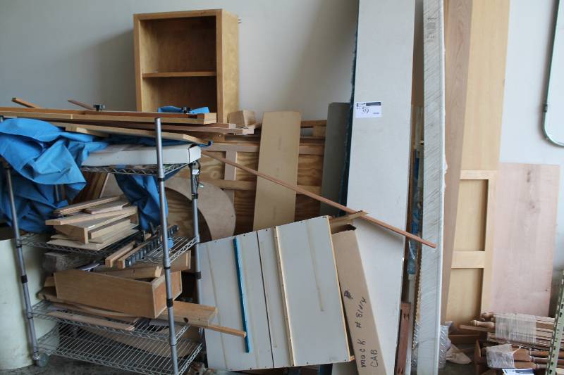 lot 39 image: Corner Lot Including Metal Grate Shelving Unit Wooden Boards Diamond Plating And More.