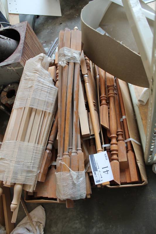 lot 41 image: Box Lot of (4) Wooden Bannisters Miscellaneous Shapes & Finishes.
