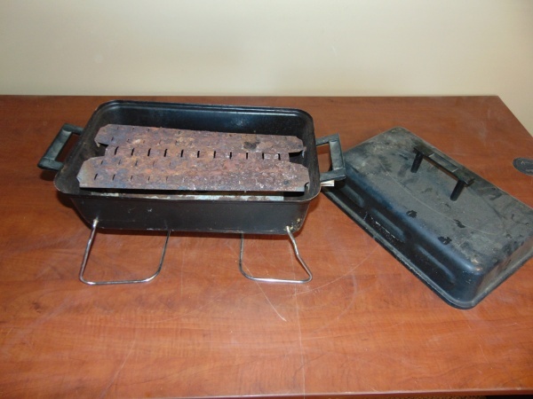 lot 74 image: Small Grill