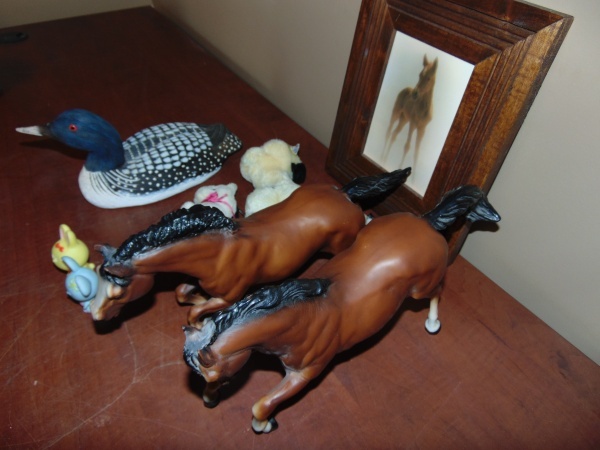lot 46 image: Home Decor