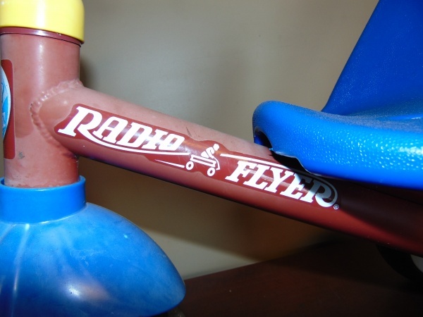 lot 35 image: Radio Flyer Steer and Stroll