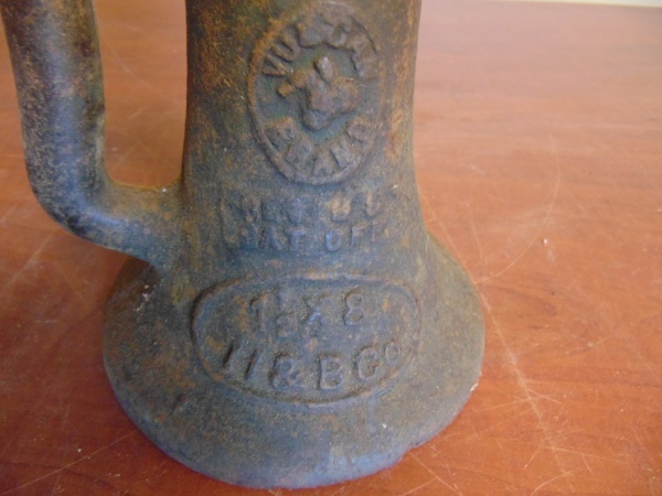 lot 22 image: Large Vintage Screw Jack