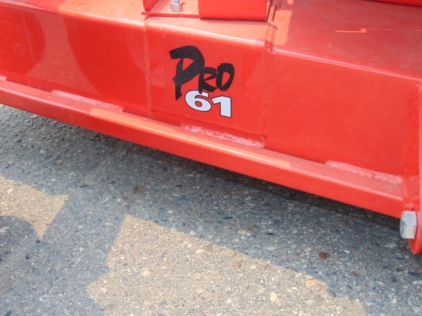 lot 7 image: New Non-Current Encore Prowler Zero Turn 61 Mower