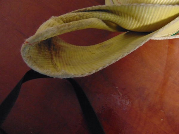 lot 96 image: 4 Tow Strap