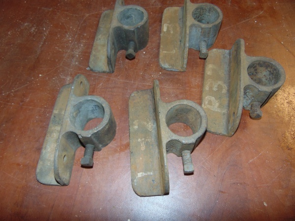 lot 142 image: (5) Mounting Brackets