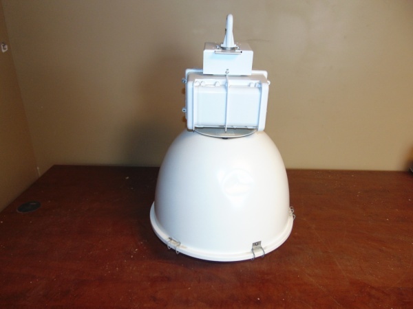 lot 124 image: Industrial Lights