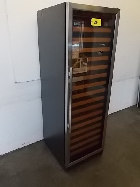 lot 16 image: Wine Refrigerator
