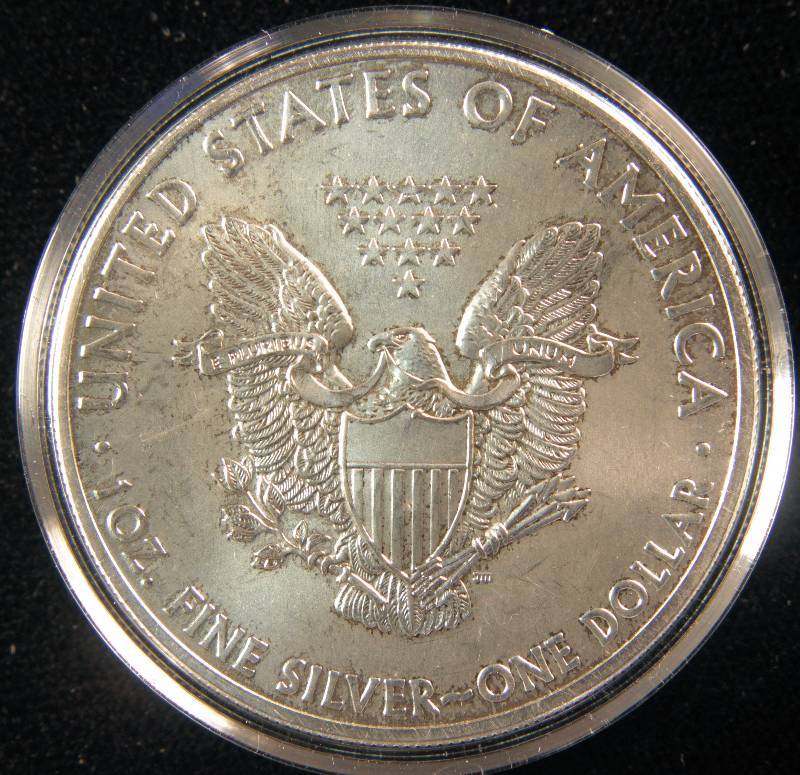 2014 US SILVER EAGLE .999 FINE SILVER IN AIRTIGHT HOLDER