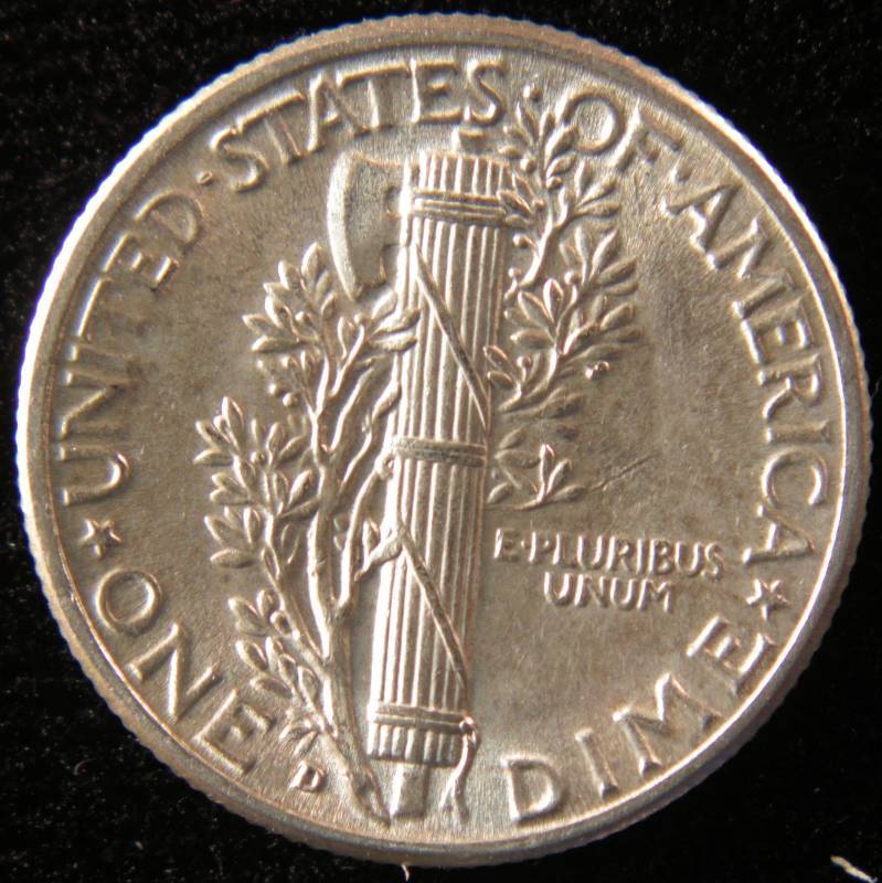 1945 D MERCURY SILVER DIME UNC
