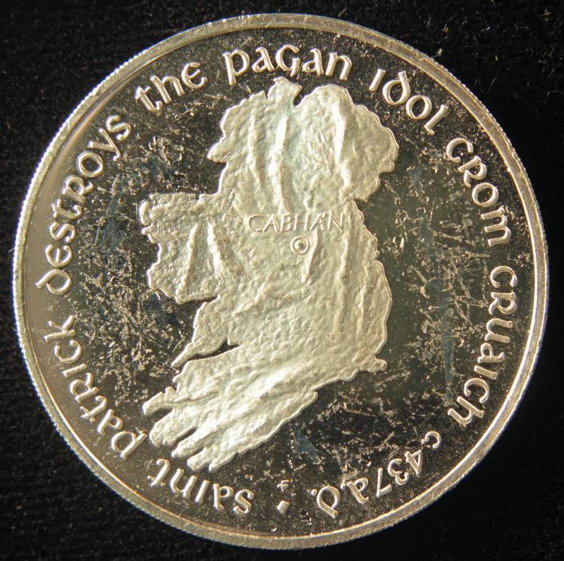 1 TROY Oz. .999 FINE SILVER ST PATRICK ART ROUND