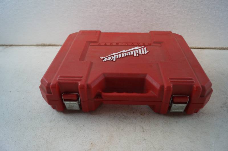 lot 3 image: Cordless Drill