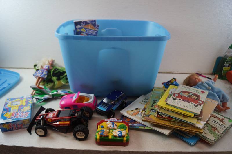 lot 45 image: Child Entertainment