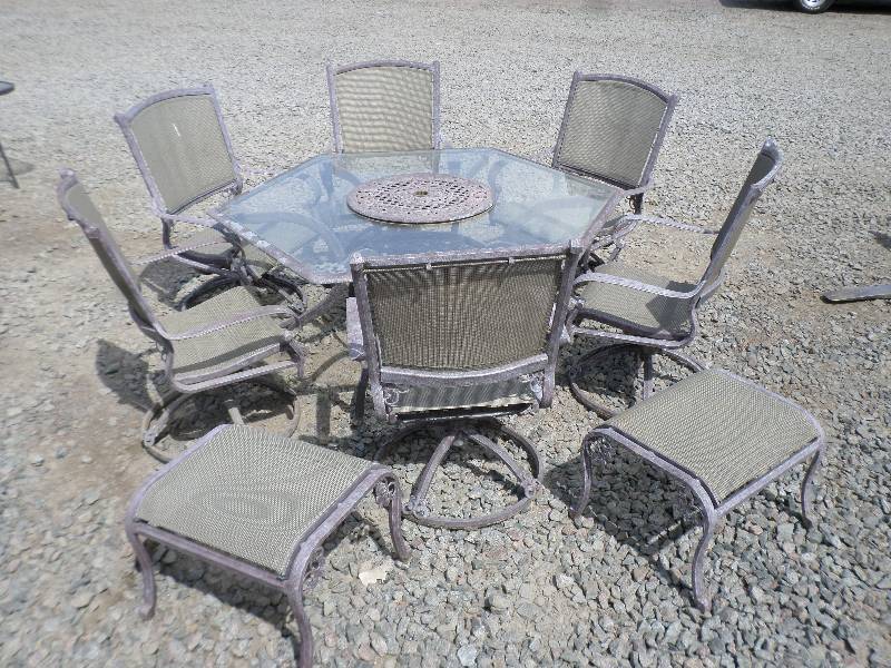 lot 7 image: Nice 9-Piece Aluminum Frame Patio S...