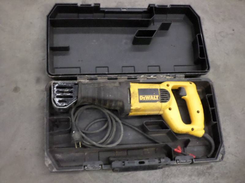 lot 56 image: DeWalt 120Volt Reciprocating Saw Wi...