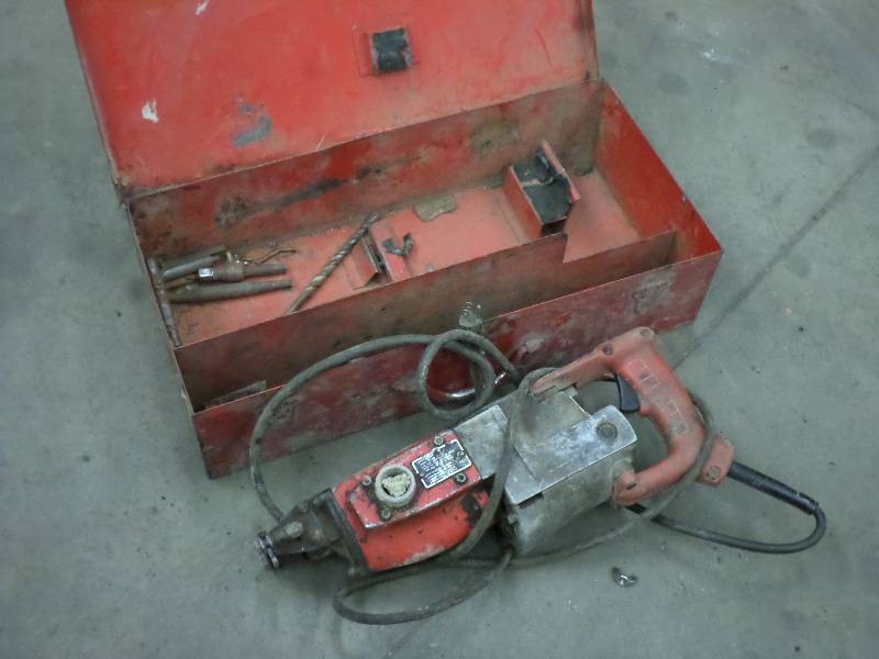 lot 73 image: Milwaukee Heavy Duty Rotary Hammer ...