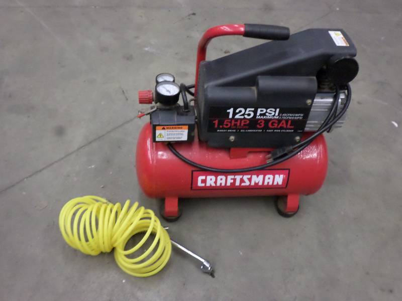 lot 80 image: Craftsman 3-Gallon 1.5HP 125PSI Air...