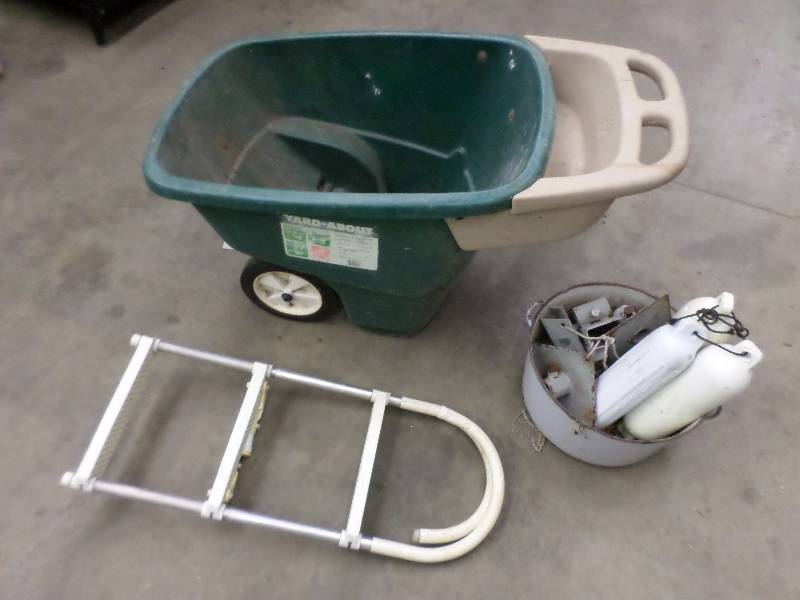 lot 148 image: Lot Of Yard Cart, Swin Ladder, Doc...