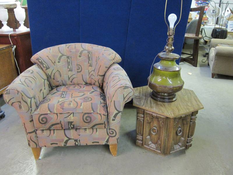 Upholstered Chair w End Table & Lamp