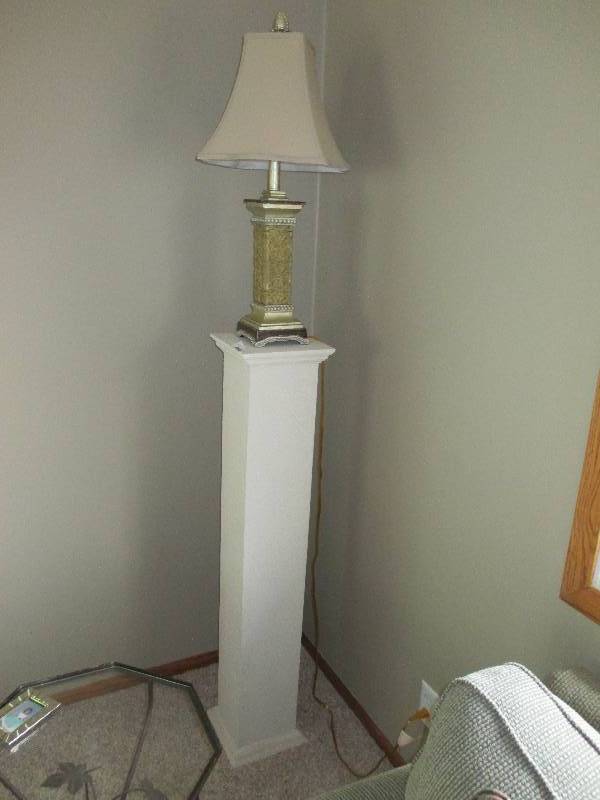 Stands and Lamps