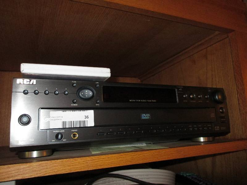 Dvd player and VCR