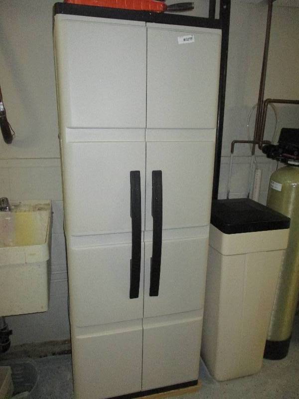 Plastic cabinet