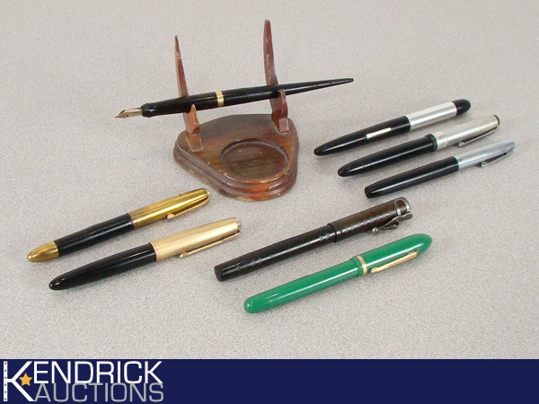 lot 3 image: Lot of 8 Vintage and Antique Fountain Pens and Stand