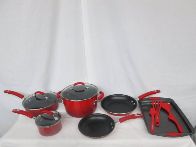 lot 34 image: Rachel Ray Non-Stick Cookware Set - Red