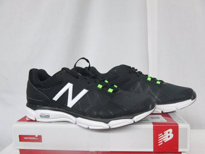 lot 96 image: New Balance Mens 813 Crosstrainer