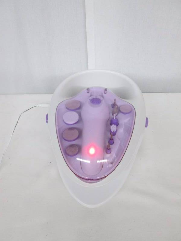 lot 77 image: Comfort Products Manicure and Pedicure Set