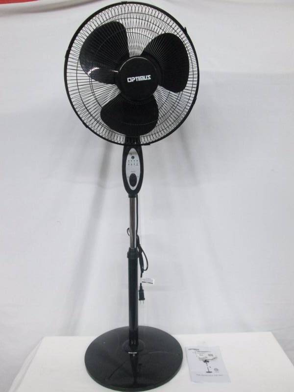 lot 54 image: Optimus 16 Oscillating Pedestal Fan