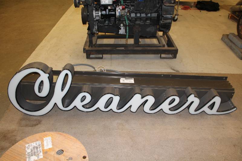 lot 8 image: Cleaner Illuminated Sign wCords Made In St. Paul, MN .9A12V Cursive 91 x 14 x 24.