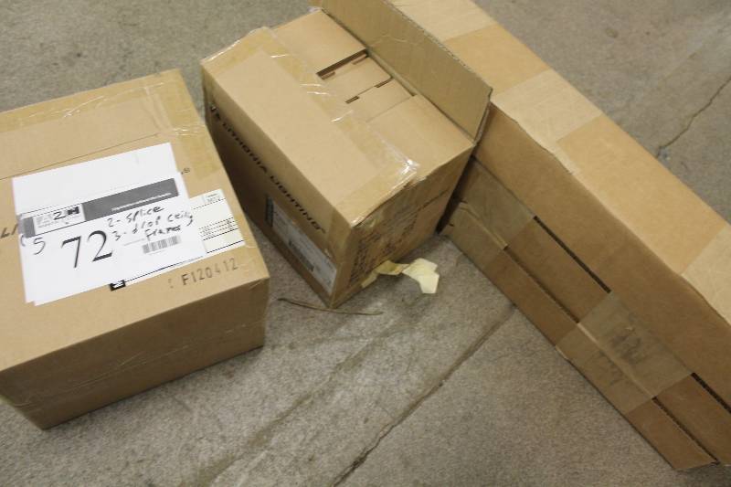 lot 72 image: Box Lot of (5) Including UCD J8 Splice Box By Lithonia Ligthing (2) Drop Ceiling Frames, 1x2 Kit A (3).