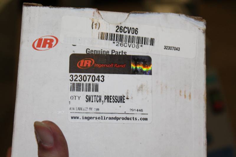 lot 79 image: Square D Pressure Switch.