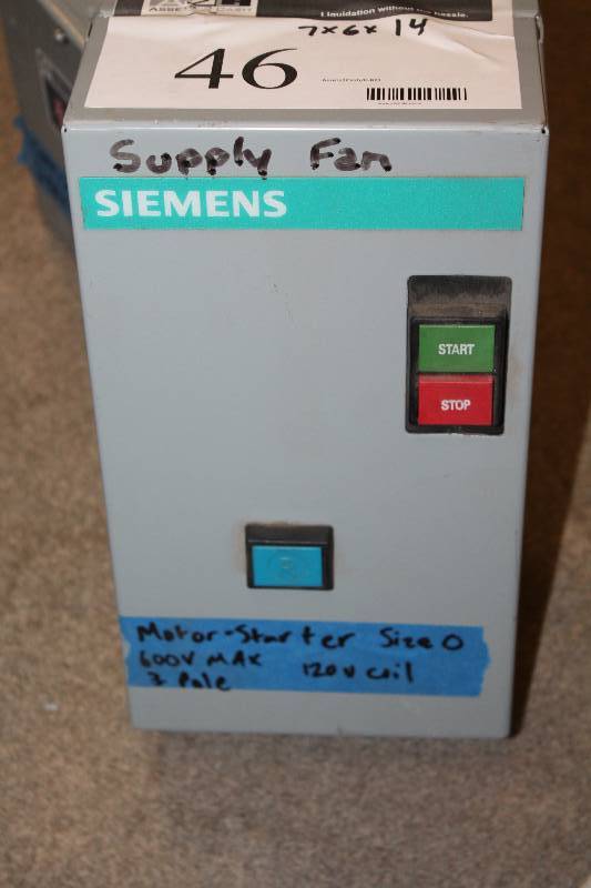 lot 46 image: Siemens Motor Starter Size 0 600V Max120V Coil3 Pole 7 x 6 x 14.