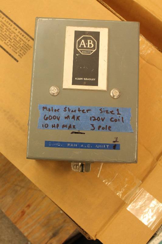 lot 44 image: A-B Motor Starter Size 1600V Max120V Coil 10HP Max 3 Pole 10 x 5 x 8.