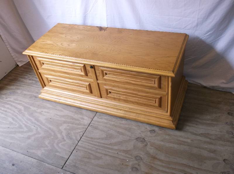 lot 5 image: Vintage