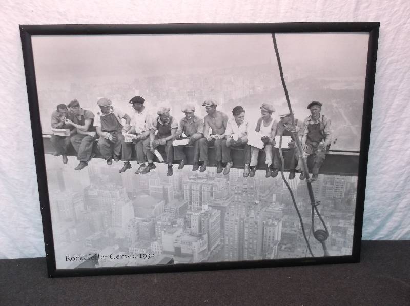 lot 31 image: Print