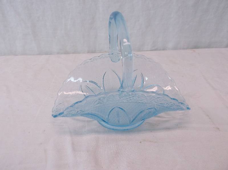 lot 47 image: Collectible