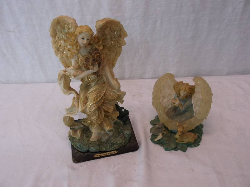 lot 50 image: Collectible