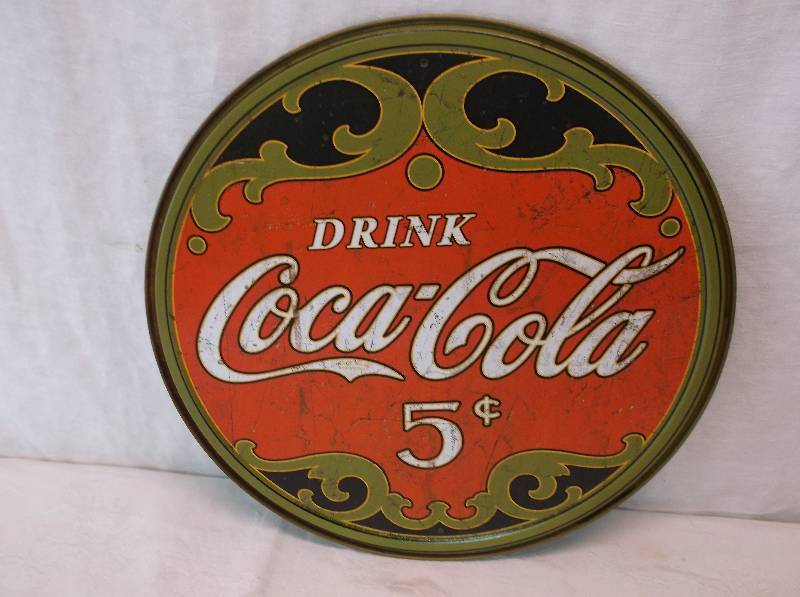 lot 67 image: Collectible