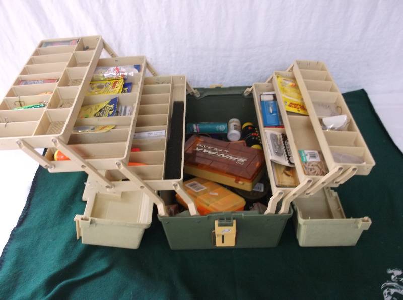 lot 88 image: Tackle box