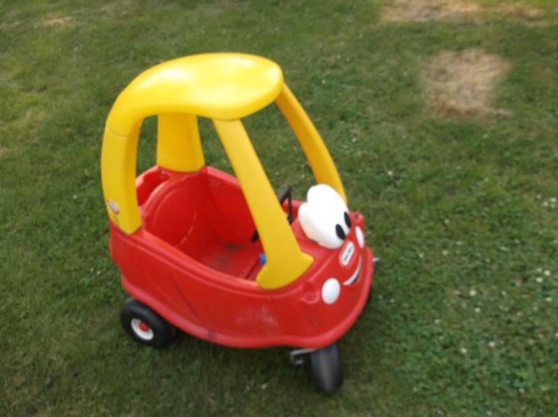 lot 105 image: Toy car