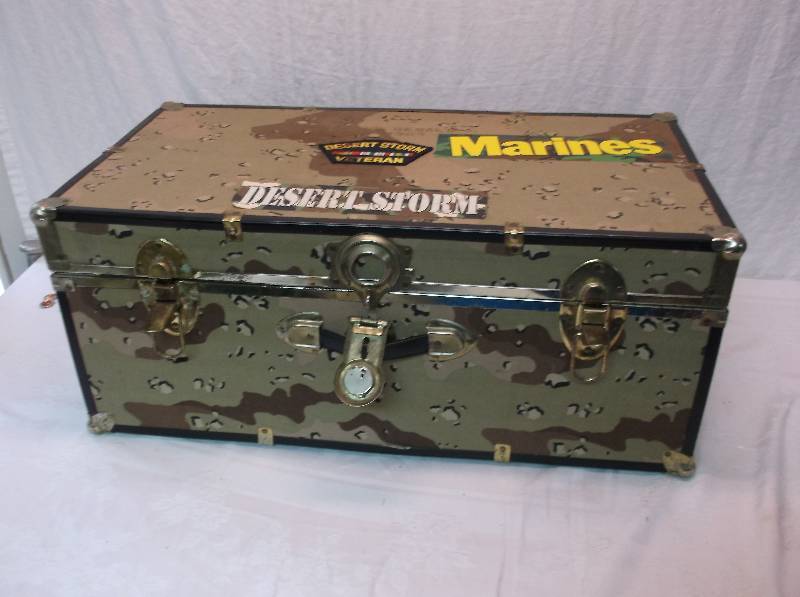 lot 114 image: Truck