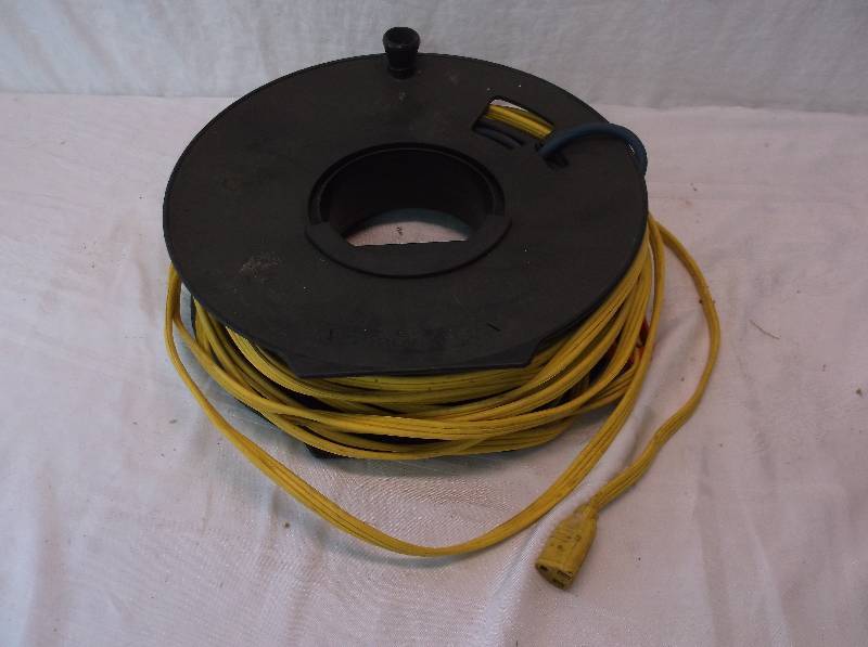 lot 134 image: Power cord