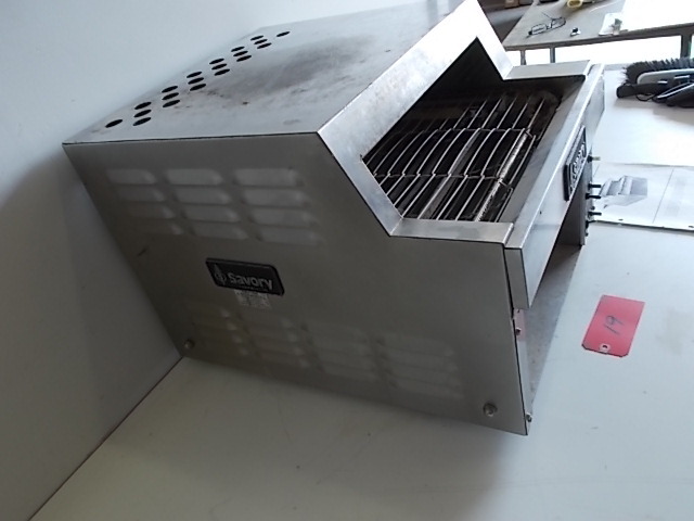 lot 19 image: Savory Model RT3PZ Conveyor Pizza B...