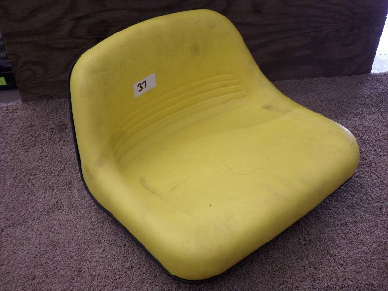 Unused John Deere Low-Back Steel-Bo...