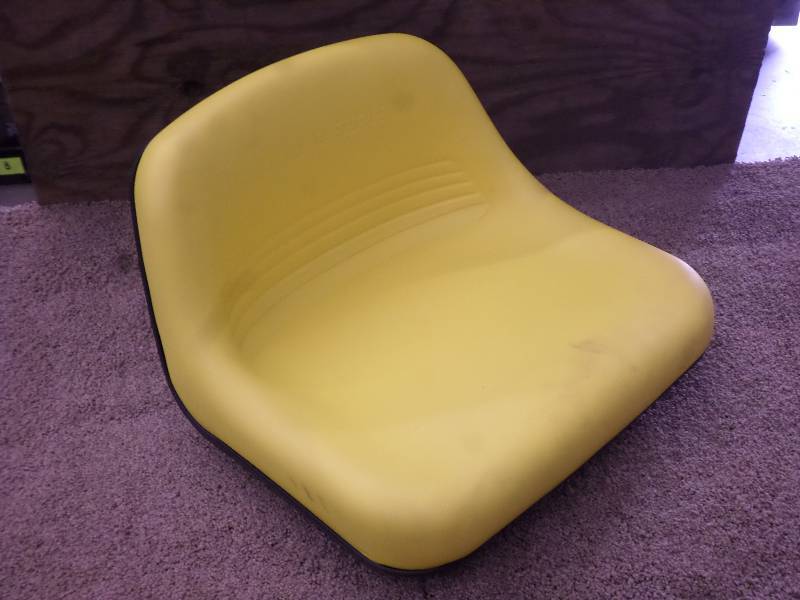 Unused John Deere Low-Back Steel-Bo...