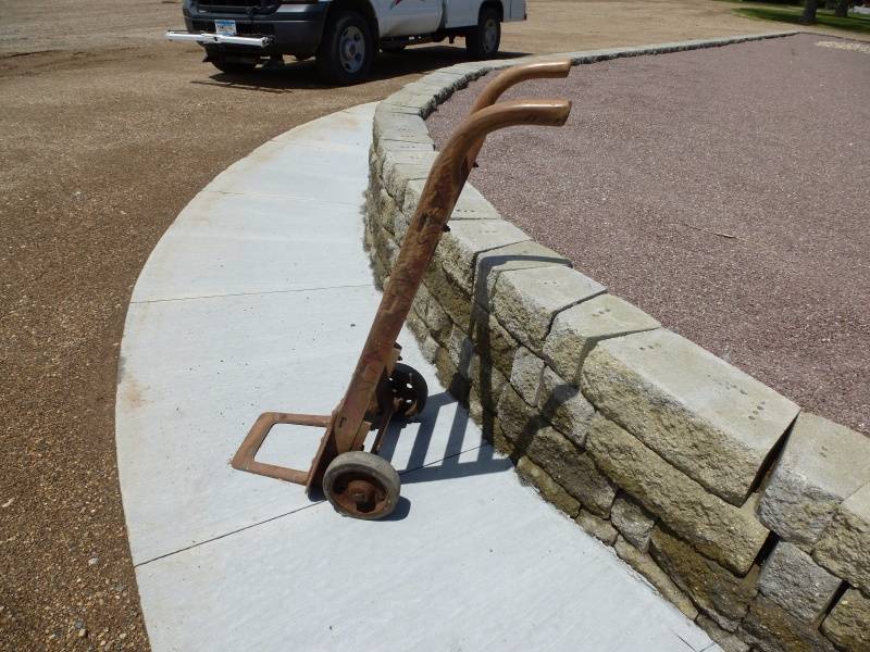 2 Wheel Cart